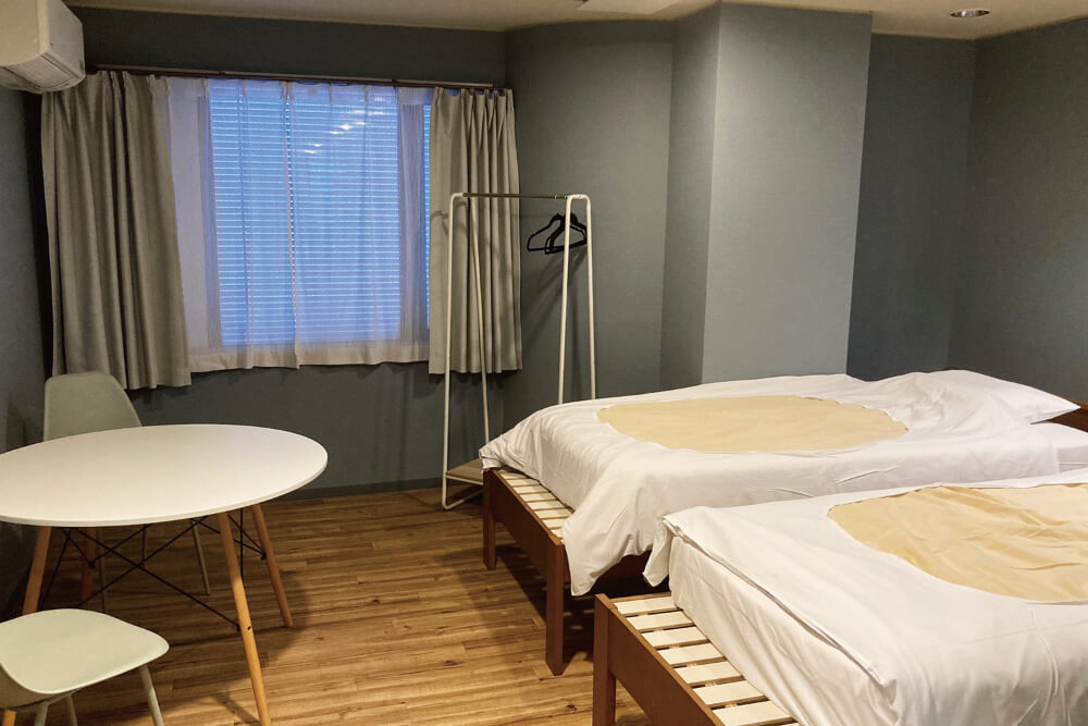 洋室ツイン（洗面・シャワー・トイレ付）